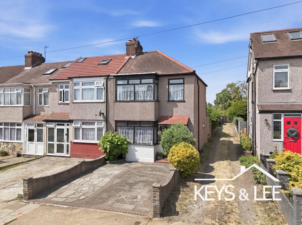 Property photo 1 of 17 5301192