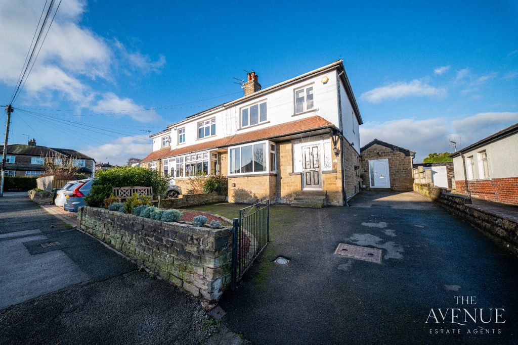 Property photo 1 of 45 4612470