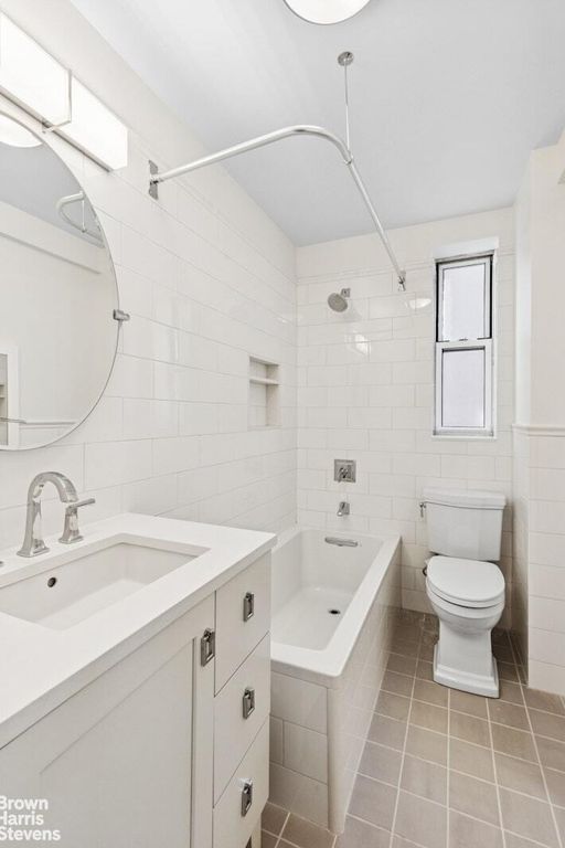 Property photo 3 of 5 <Alttext/>