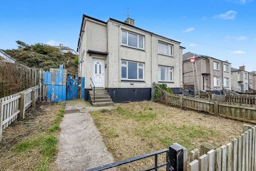 Property photo 1 of 8