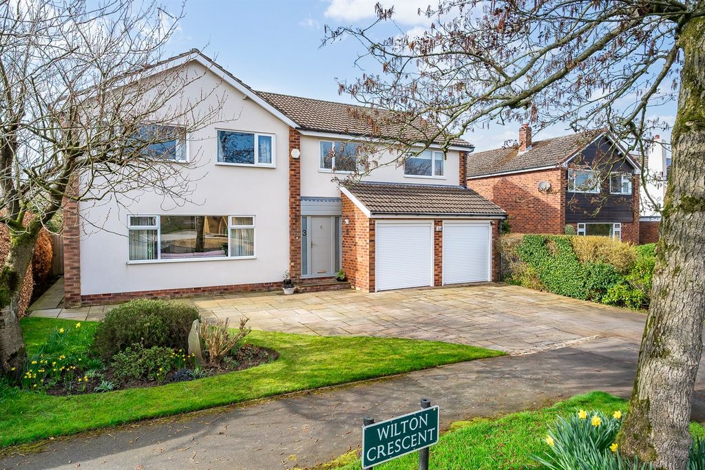 Property photo 1 of 27 (Main)