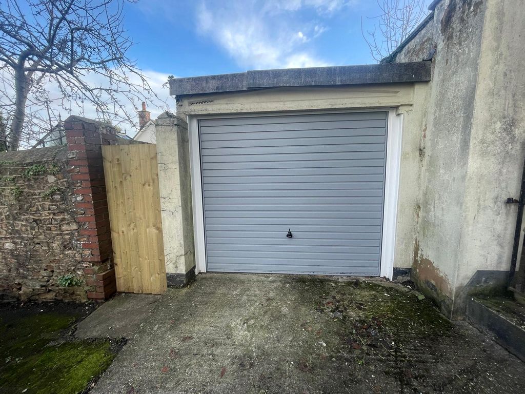 Property photo 1 of 2 Picture No. 02