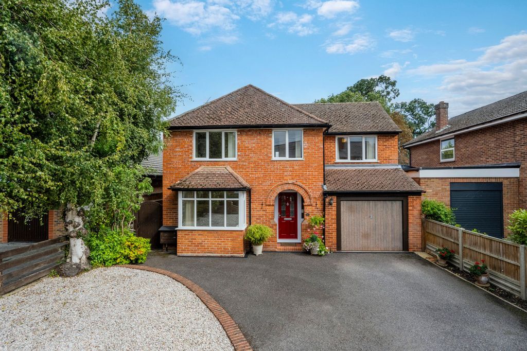 Property photo 1 of 16