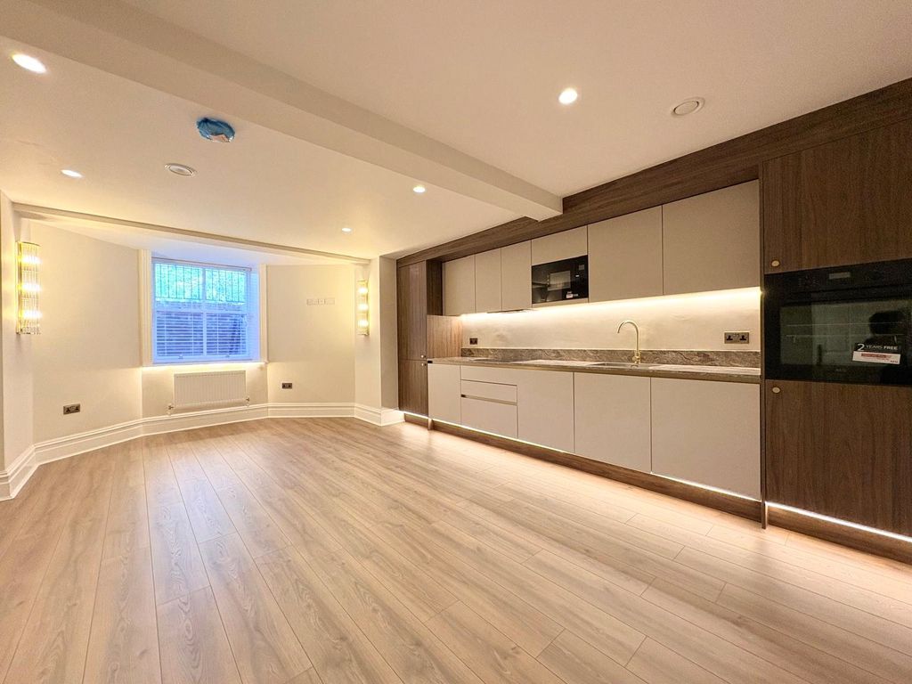 Property photo 2 of 7 Picture No. 06