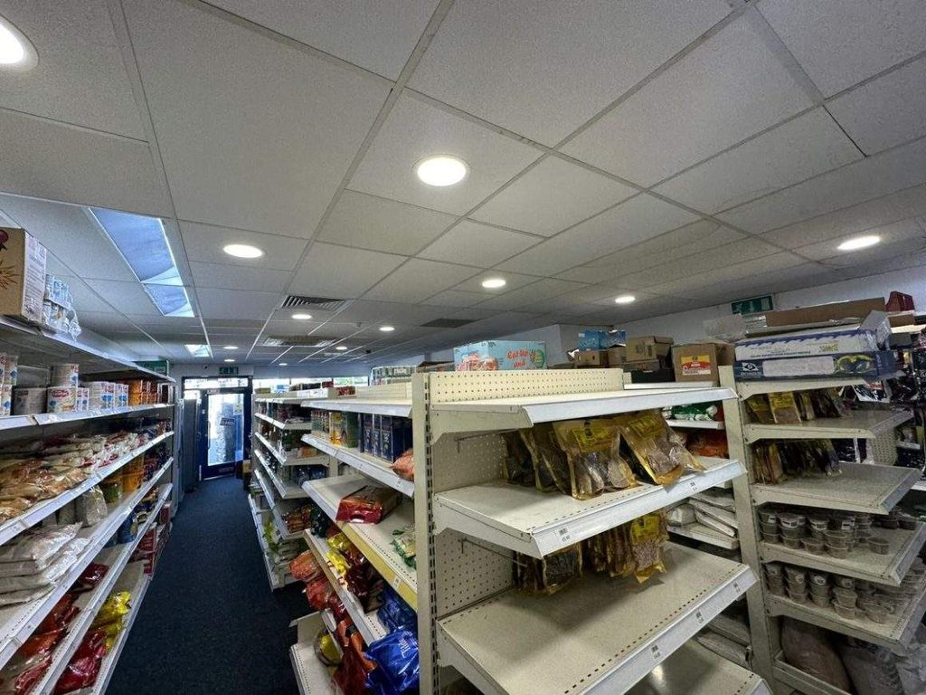 Property photo 3 of 8