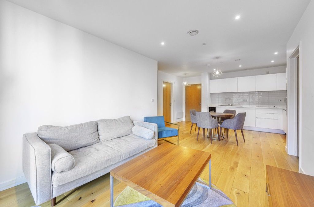 Property photo 3 of 10 944945 (3).Jpg