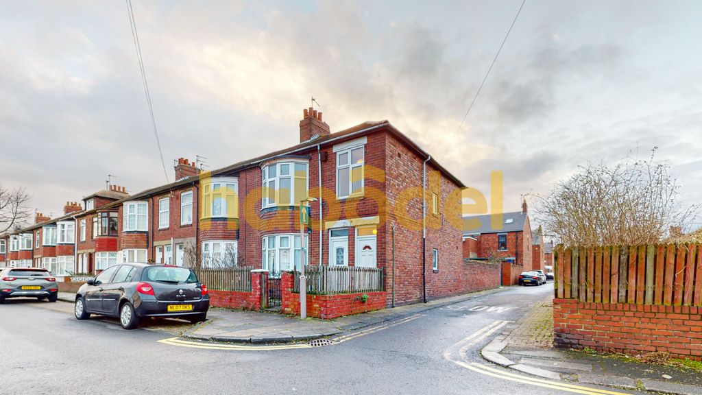 Property photo 3 of 8