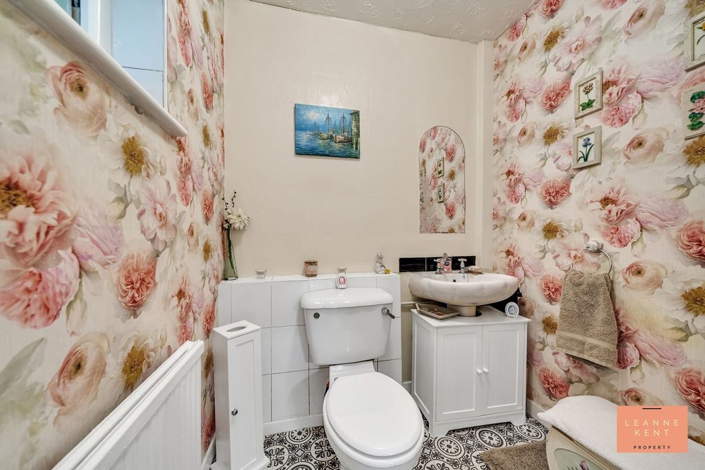 Additional image 15 of 4 bed detached house for saleEast Avenue, Bedwas CF83