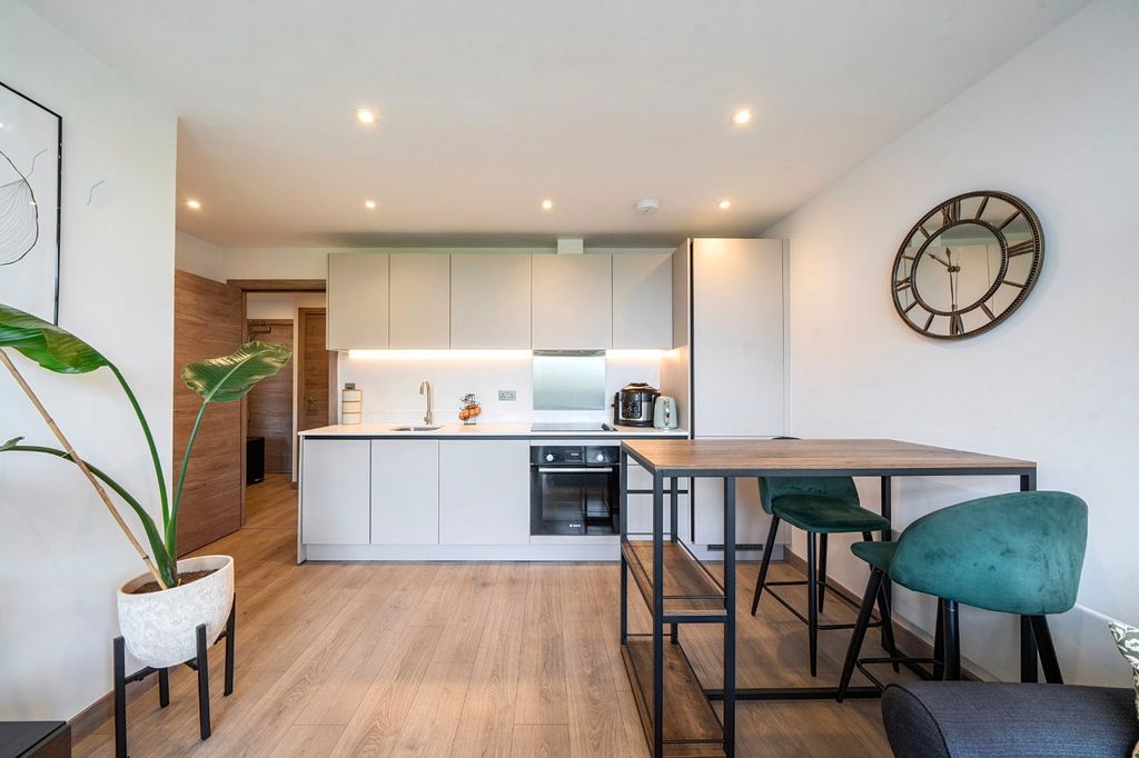 Property photo 1 of 13 Kitchen Dining