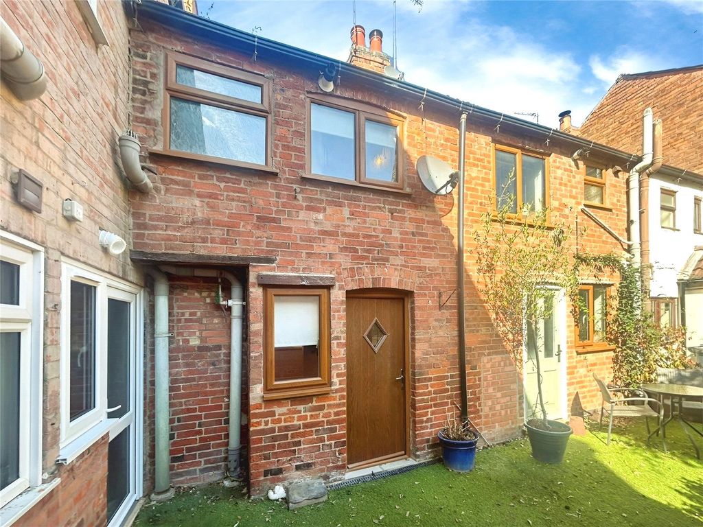 Property photo 1 of 10 Rear Elevation