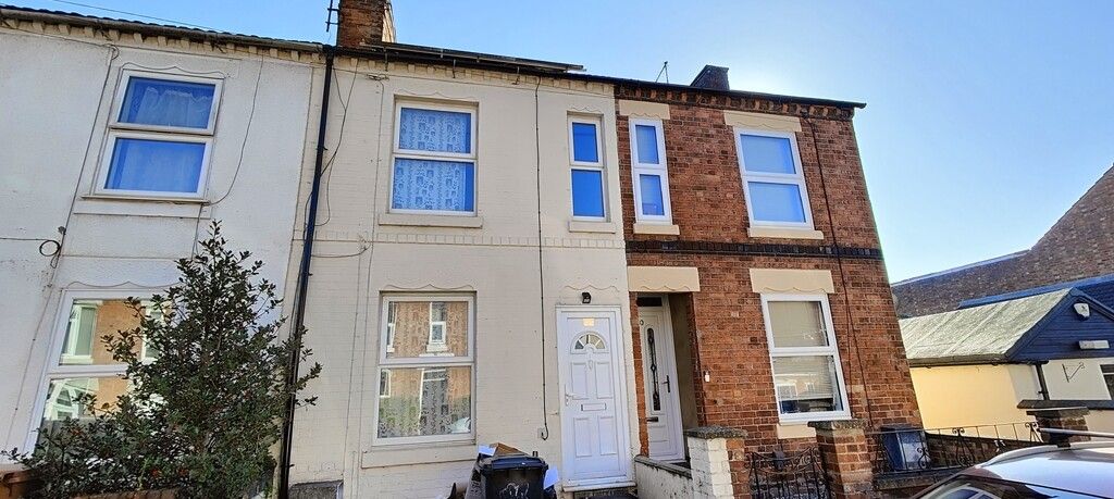 Property photo 1 of 12 108 Lettings