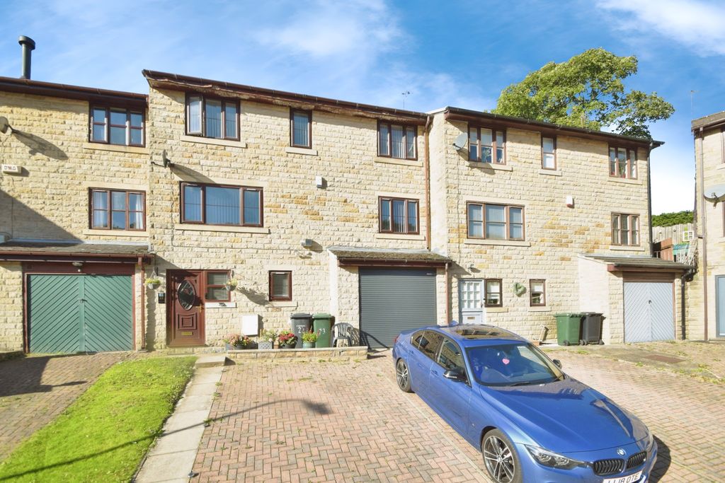 Property photo 1 of 23