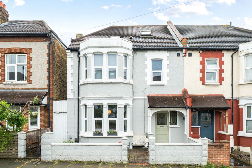 Property photo 3 of 10 1-6A211508Ac45A-1...