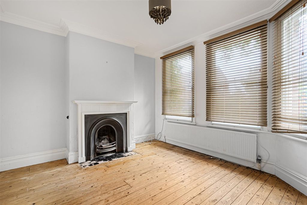 Property photo 2 of 25 164_Albemarle_Road_1.Jpg