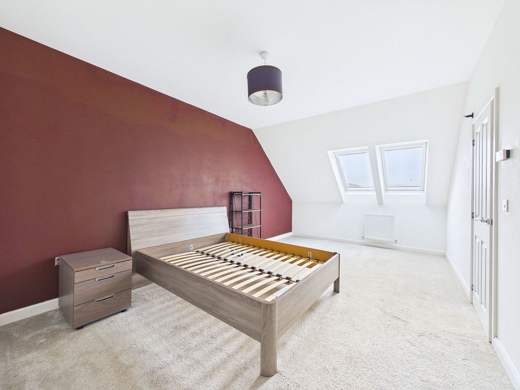 Additional image 14 of 4 bed semi-detached house for saleSkylark Avenue, Peacehaven BN10