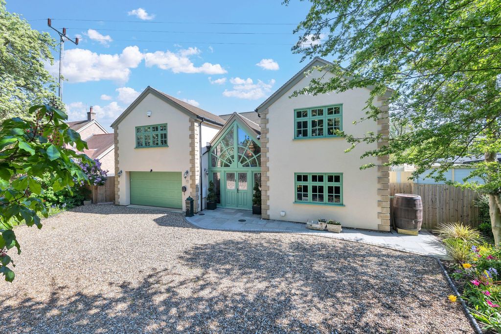 Property photo 1 of 36
