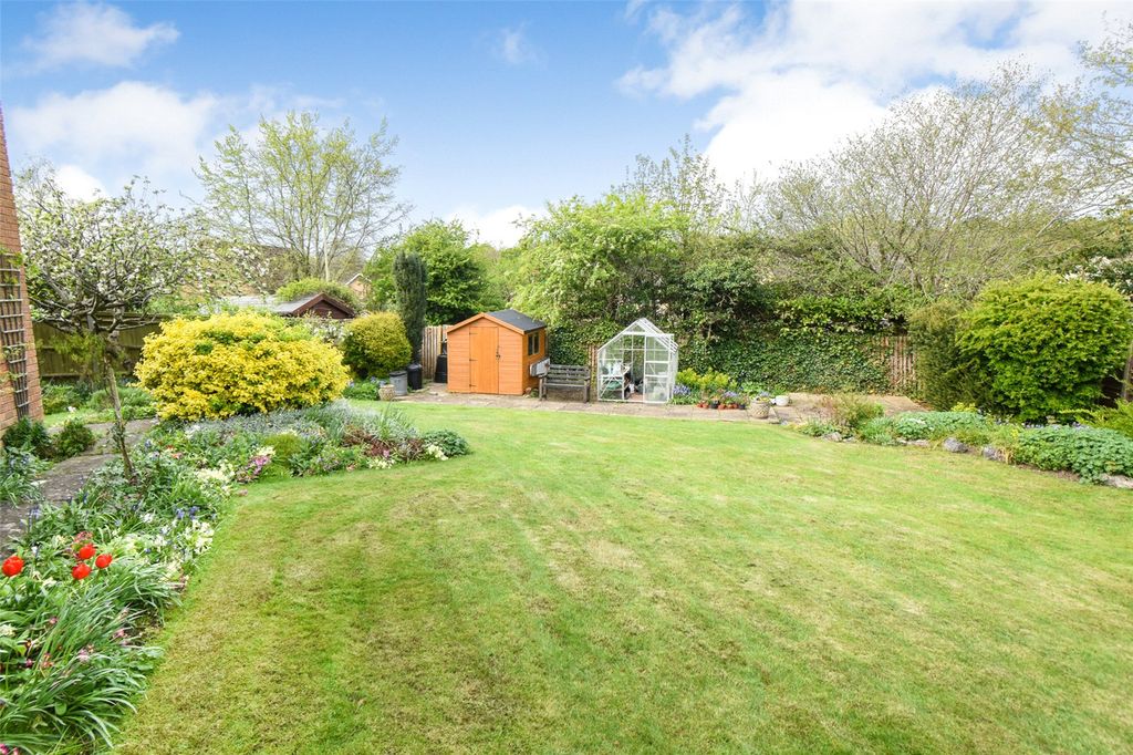 Property photo 3 of 20 Picture No. 24
