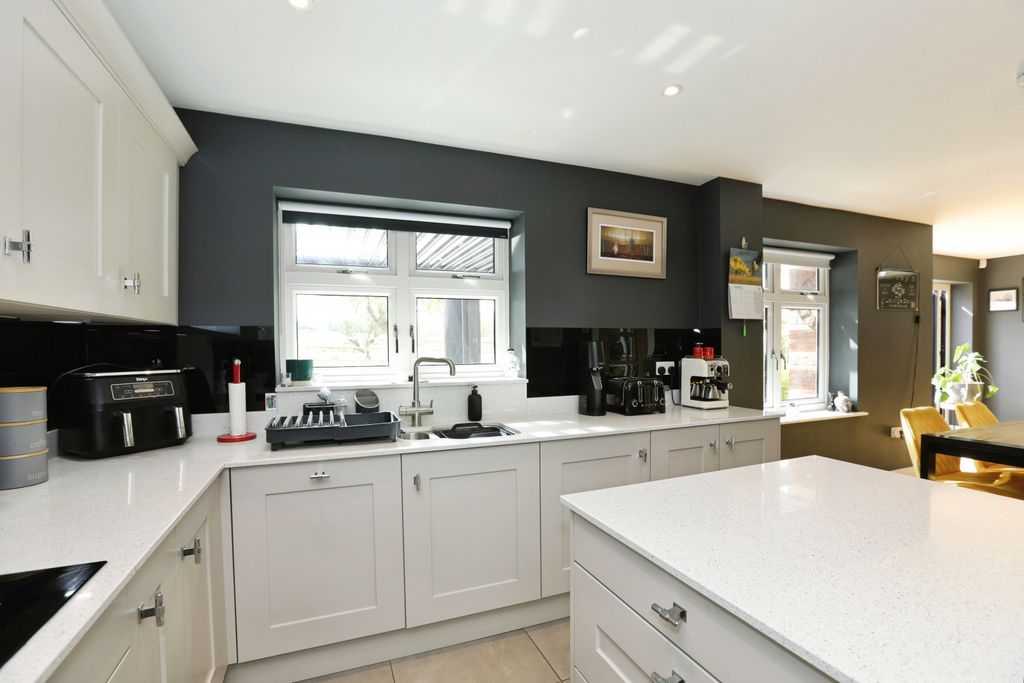Additional image 6 of 4 bed detached house for saleStick Hill, Edenbridge TN8