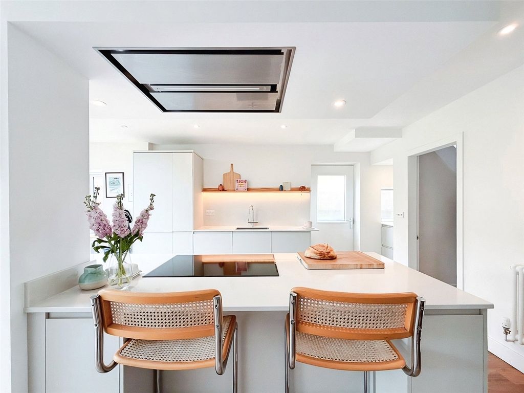 Property photo 3 of 19 Kitchen Dining Room