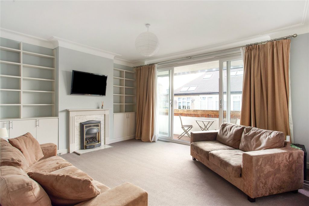 Property photo 1 of 12 Picture No. 05