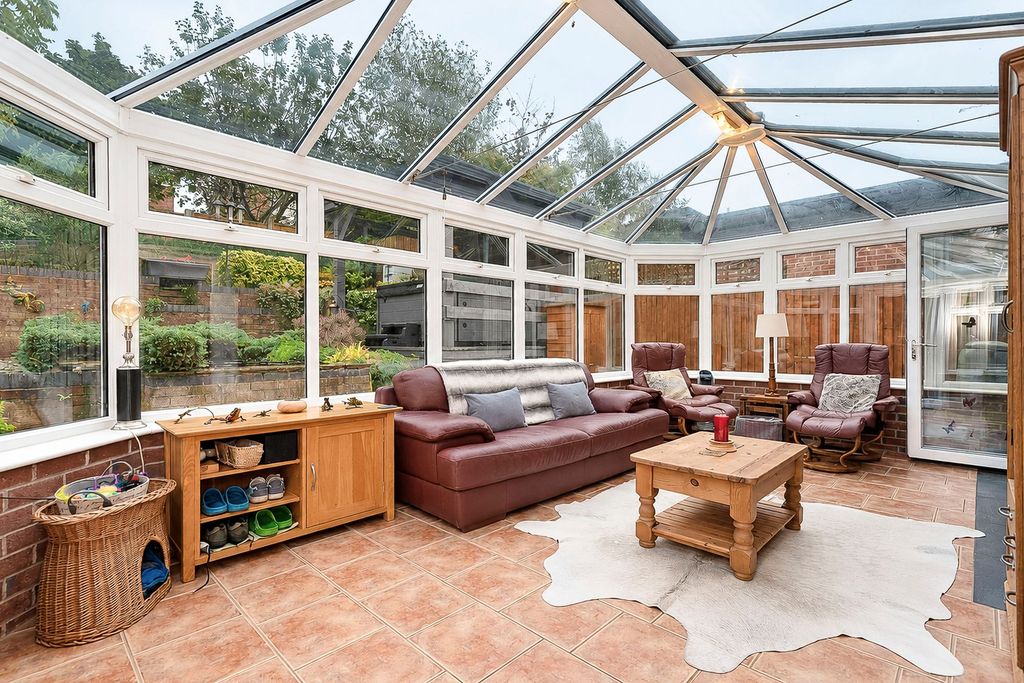 Property photo 3 of 72