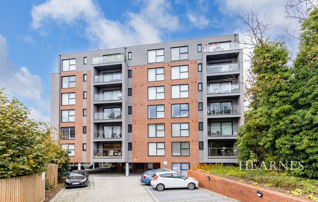 Property photo 1 of 12