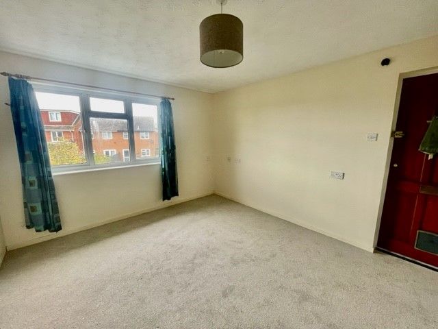 Property photo 2 of 4 Lounge