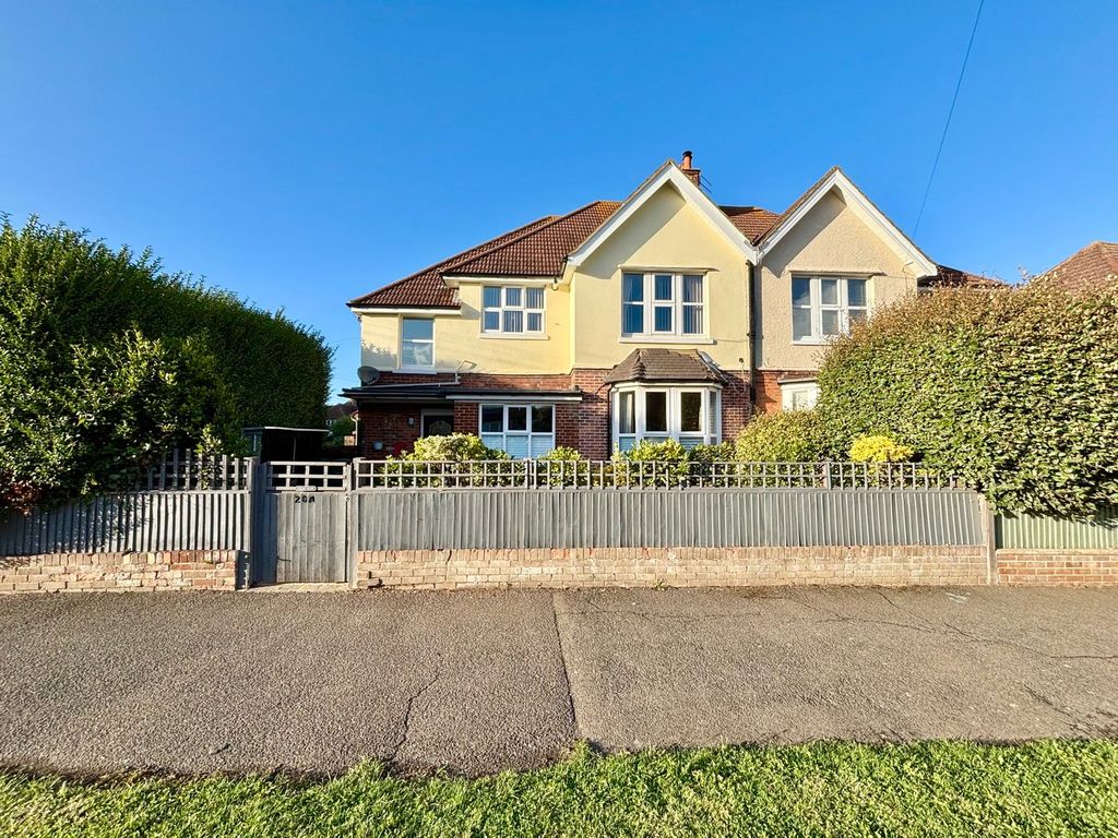 Property photo 1 of 18