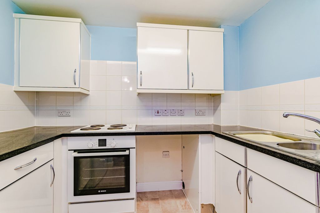 Property photo 1 of 16 Photography