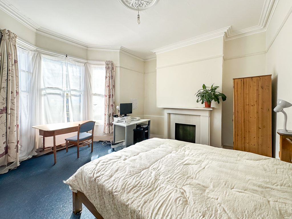 Property photo 2 of 11 Bedroom 3