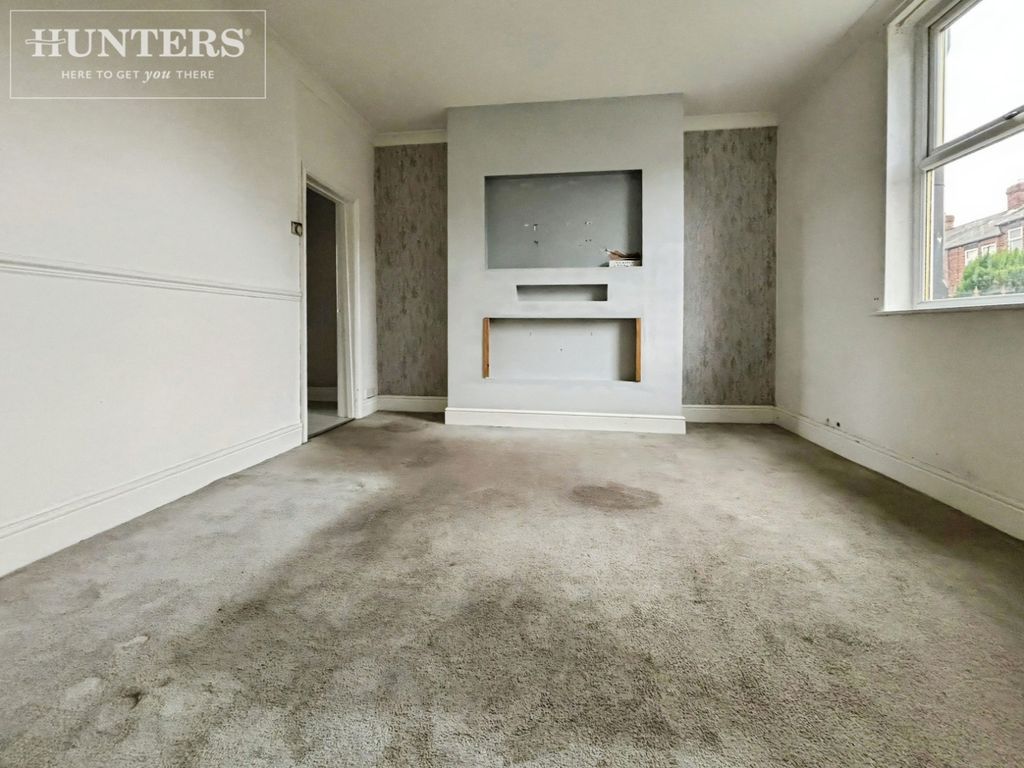 Property photo 3 of 14 Pbox-Img.Jpg