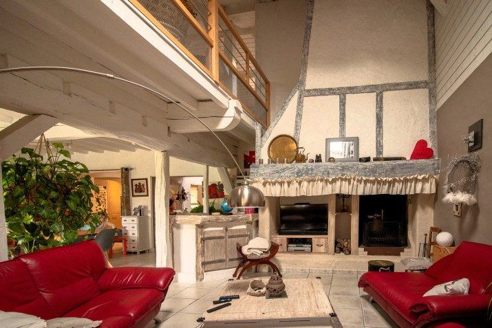 Property photo 3 of 50