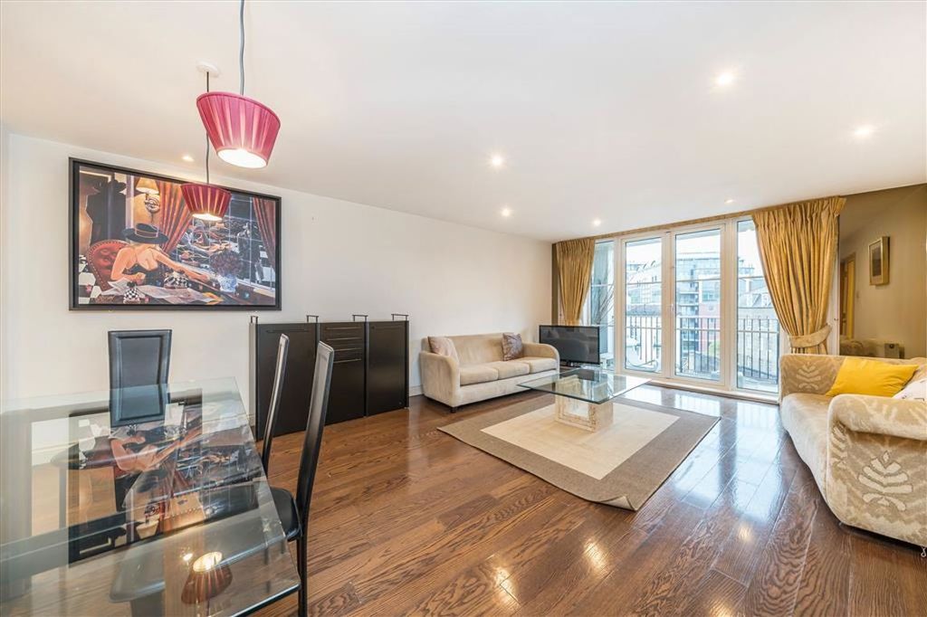 Property photo 2 of 7