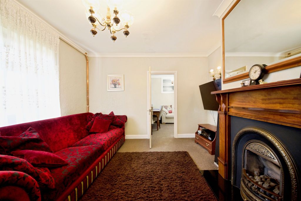 Property photo 2 of 19