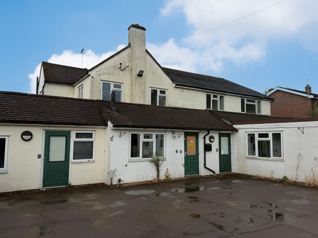 Property photo 2 of 10 7c409138-A23E-11F1-9bbc-0242Ac110002-1140-0-Auto-0-0.Png