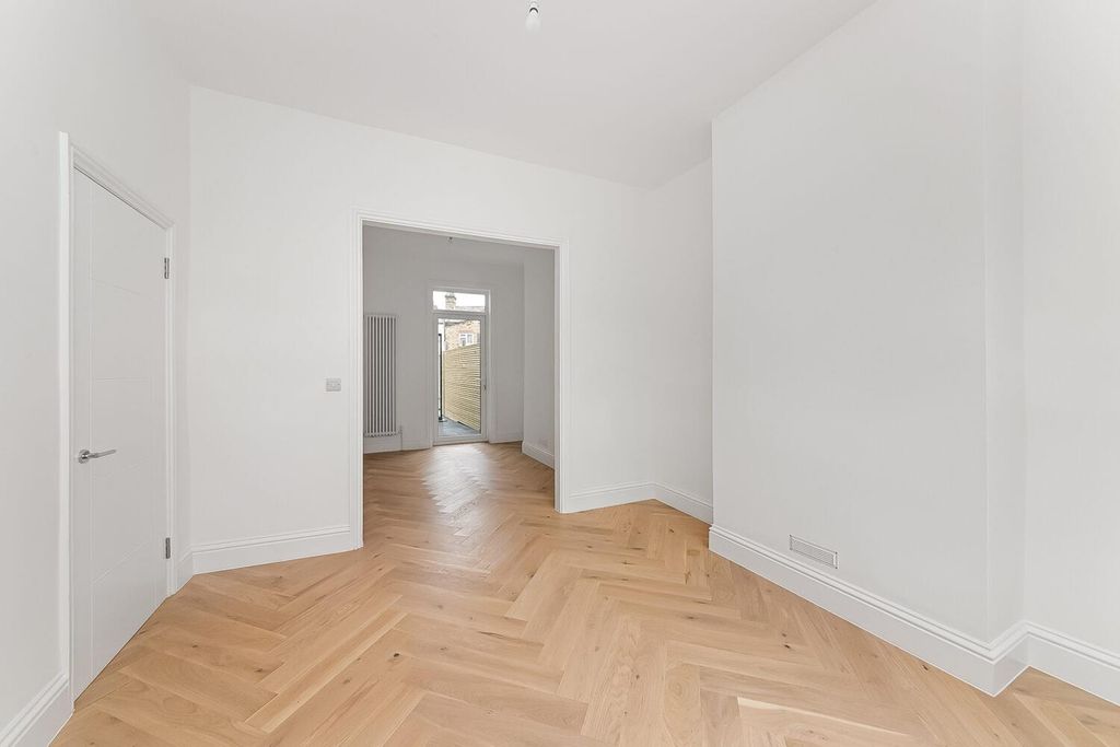 Property photo 3 of 16 Img_7946-1-1500x1000.Jpg