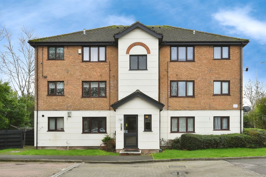 Property photo 1 of 14