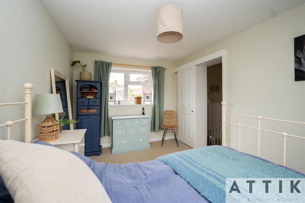 Additional image 27 of 4 bed semi-detached house for saleBedingfield Crescent, Halesworth IP19