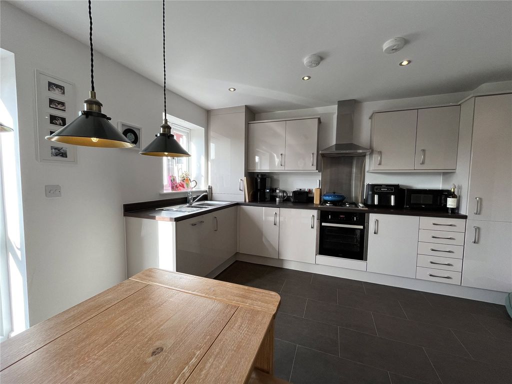 Property photo 3 of 27 Picture No. 07