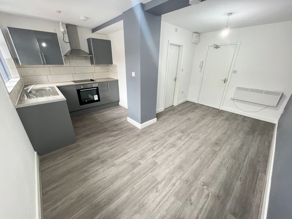 Property photo 1 of 4