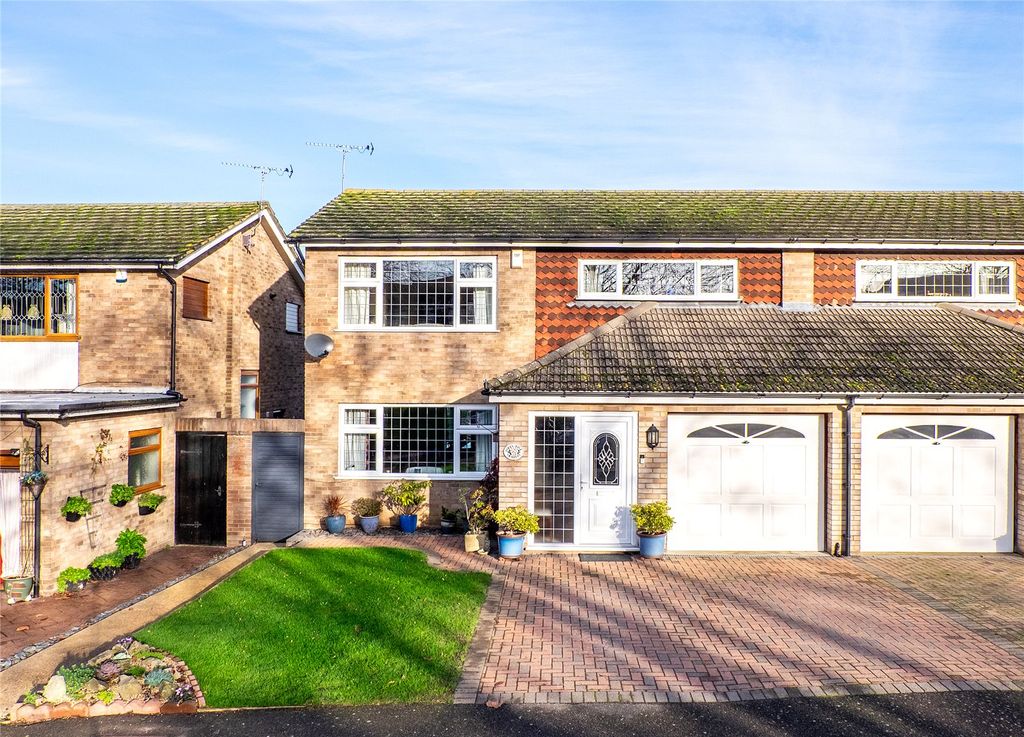 Property photo 1 of 38 Picture No. 31