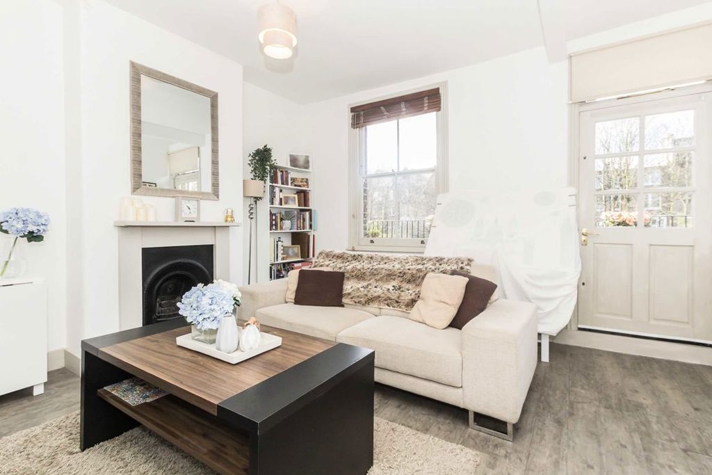 Property photo 2 of 5