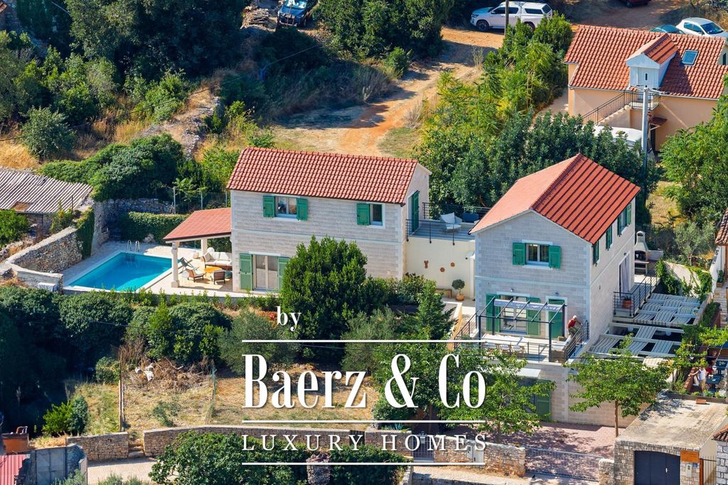 Property photo 1 of 34