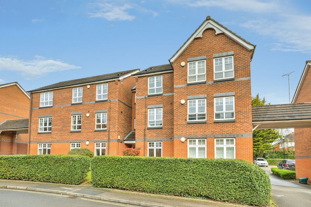 Property photo 1 of 15