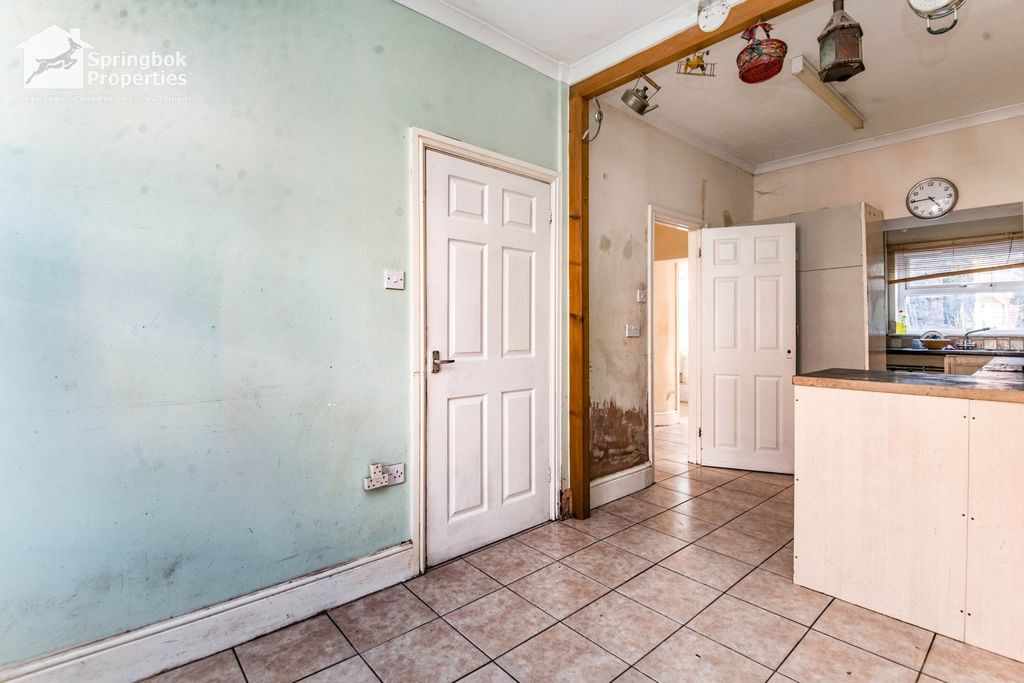 Property photo 3 of 15 Image 2