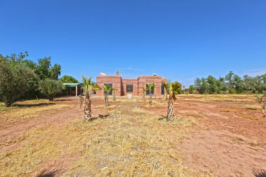 Property photo 2 of 15 Click Here If You Are Looking For A Villa For Sale In Marrakech Villa Fa From Kensingtonmorocco.Com Villa For Sale Marrakech Villa For Sale In Marrakech Luxury Villa For Sale In Marrakech