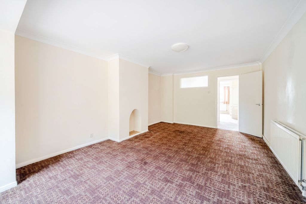 Property photo 2 of 9 Picture No. 08
