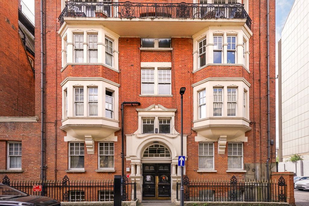 Property photo 2 of 8