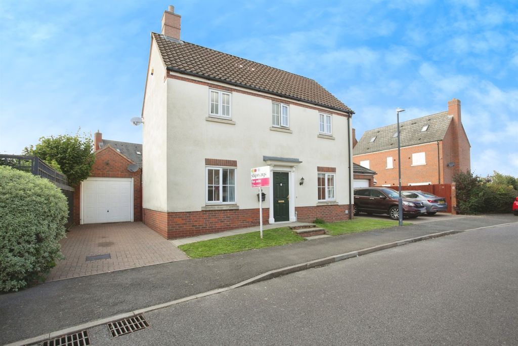 Property photo 2 of 22