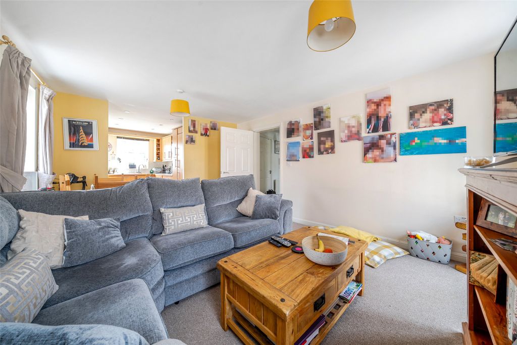 Property photo 3 of 13 Picture No. 10